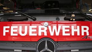 Efringen-Kirchen: Automotor fängt Feuer
